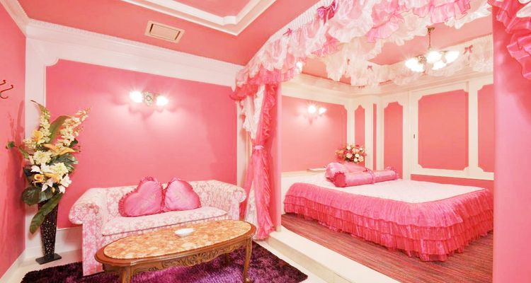 Love Hotel rose et intime